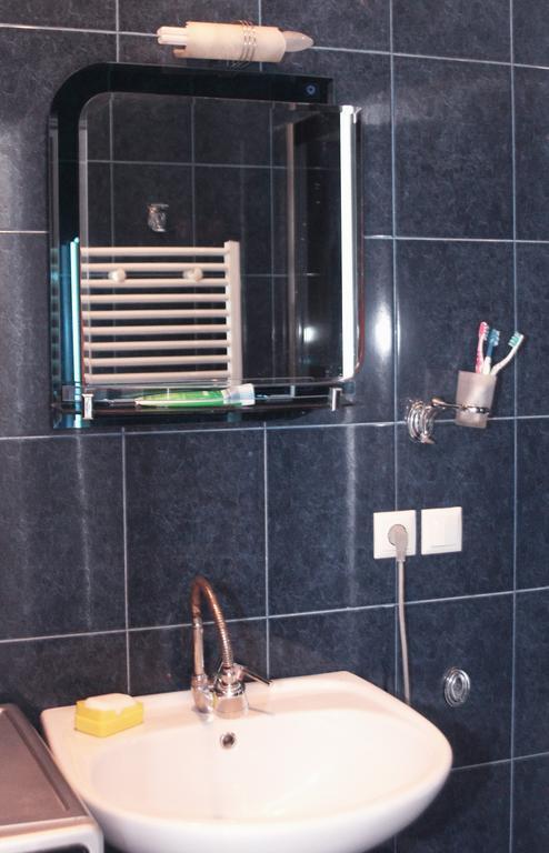 Apartment Rustaveli 57 巴统 外观 照片